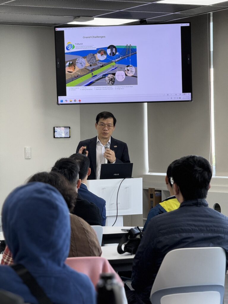 美國佛羅里達州邁阿密大學 土木與建築工程學系 主任 石鮮明教授